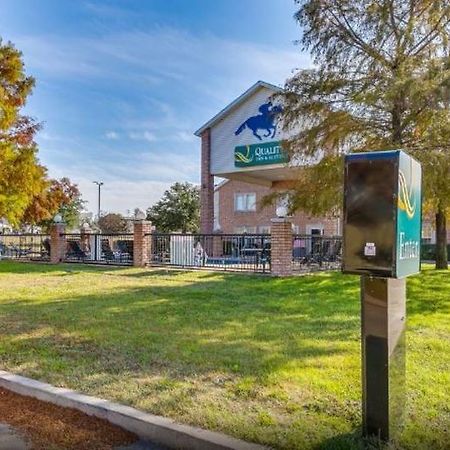 Quality Inn & Suites Форт Уорт Екстериор снимка